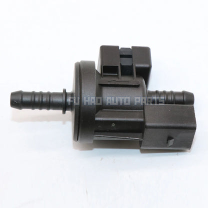 0280142431 Vapor Canister Purge Vent Valve for Audi A4 A6 A8 Q7 VW Passat Beetle 06E906517A