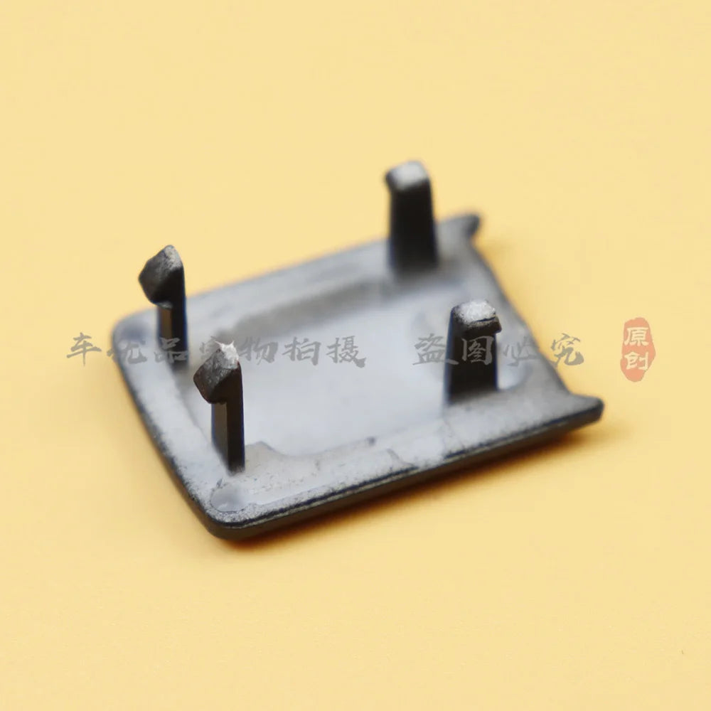 1pc For Audi A8 D3 Trunk fuel tank switch button cover