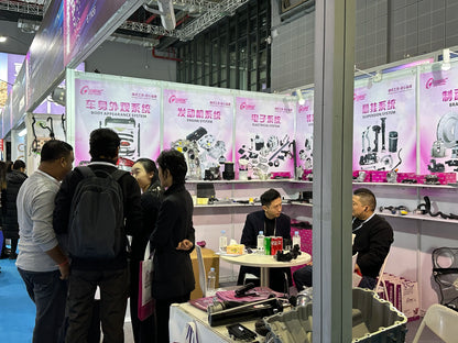 Genuine OEM Rear Tow Eye Cover for BMW 51128061551  5112 8061 551