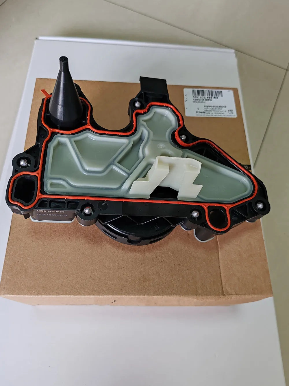 Genuine OEM 06K103495BM,06K103495AA,06K103495AG Crankcase ventilation valve PCV Oil Separator For VW Golf R Audi S3 - 2.0 Petrol
