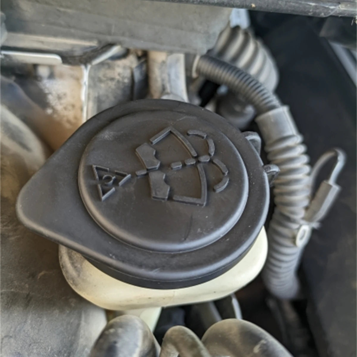 61661379054 for BMW E21 E28 E30 E32 E34 E39 Car Windshield Washer Fluid Reservoir Tank Cap Lid