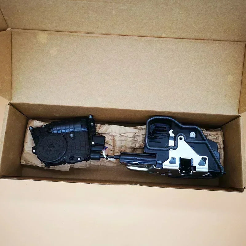 Car Power Door Lock Actuator Soft Close System for BMW X5 E70 X6 E71 E72  51217315019 51217315022 51227315023 51227315024